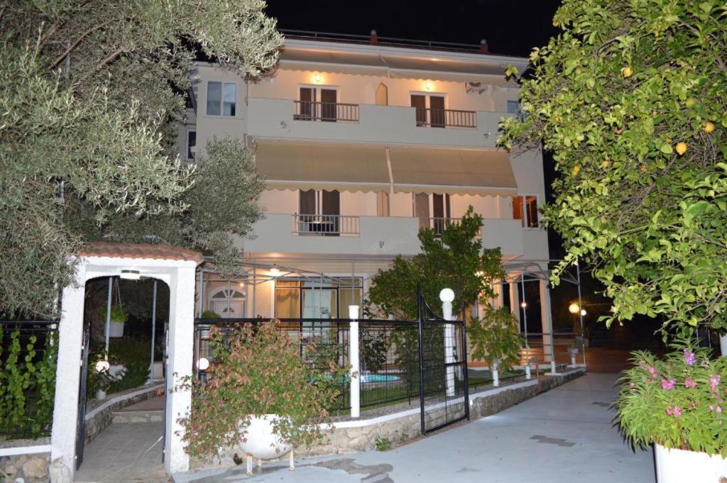 Margarita Apartments ニキアナ エクステリア 写真
